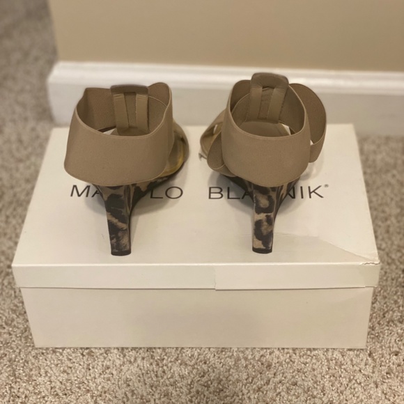 Manolo Blahnik nude/leopard sandals 40 - Picture 3 of 7